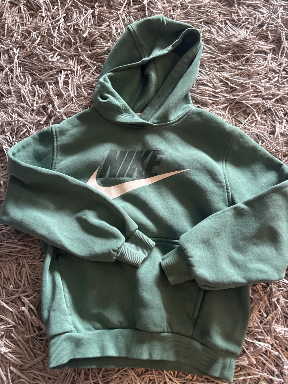 Nike kids Medium